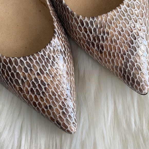 Stuart Weitzman sz 9 - Picture 9 of 17